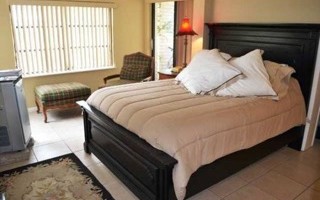 bedroom-at-florida-coast-recovery
